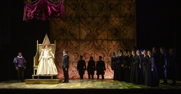 Elizabeth I, Norfolk, Guglielmo and Chorus