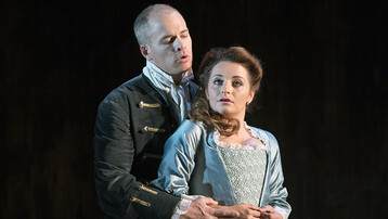 Julius Caesar hugging Cleopatra