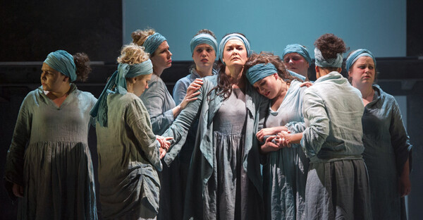 Iphegenie surrounded by women