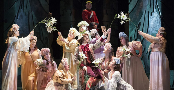 The ensemble in G&S's Patience